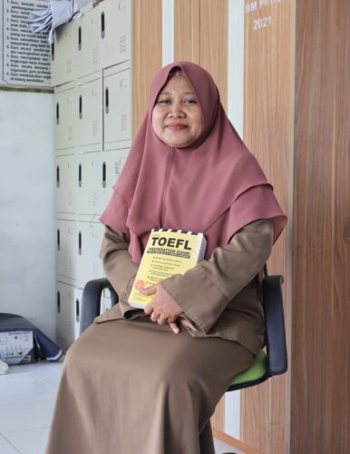 Nurul Hasanah, S.Pd.i